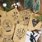 Adventskalender papirposer sett – 24 stk (holly jolly)