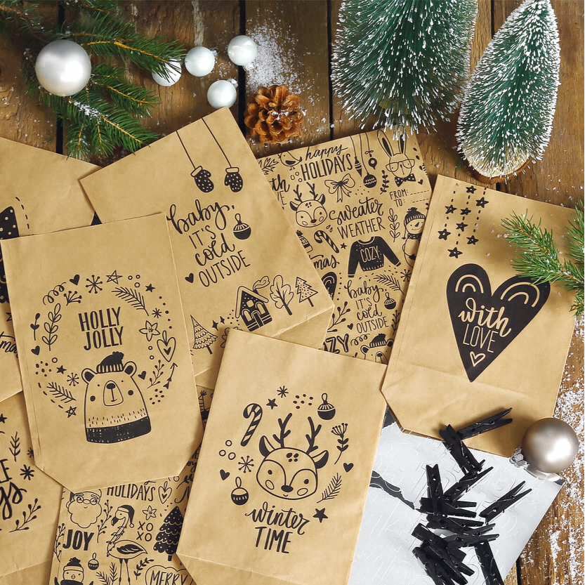 Adventskalender papirposer sett – 24 stk (holly jolly)