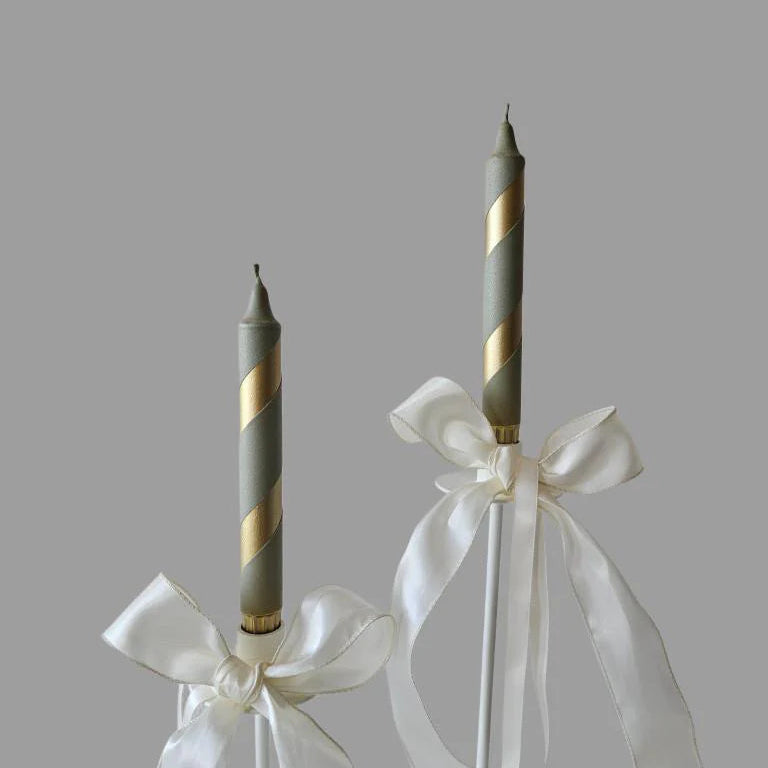 Gold & Pale Green Polka Lys