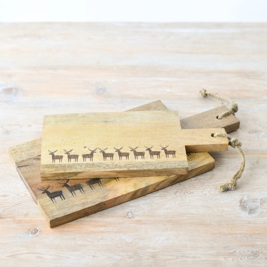 Skjærebrett i tre med reinsdyr 28cm